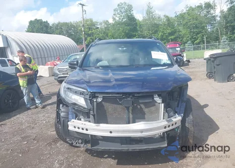 2021 Honda Passport Awd Touring z USA, uszkodzony, nr VIN 5FNYF8H94MB008788